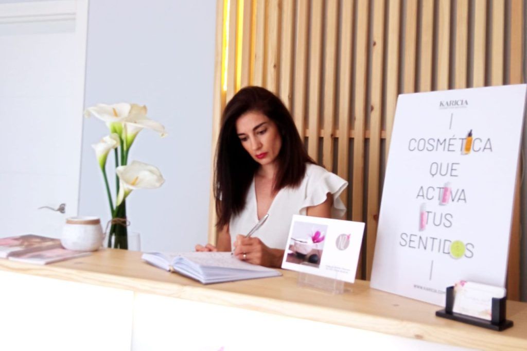 Centro Karicia belleza y bienestar Natural Zeen